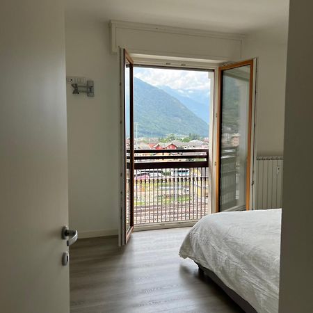 Dreamers Apartment Tirano Esterno foto